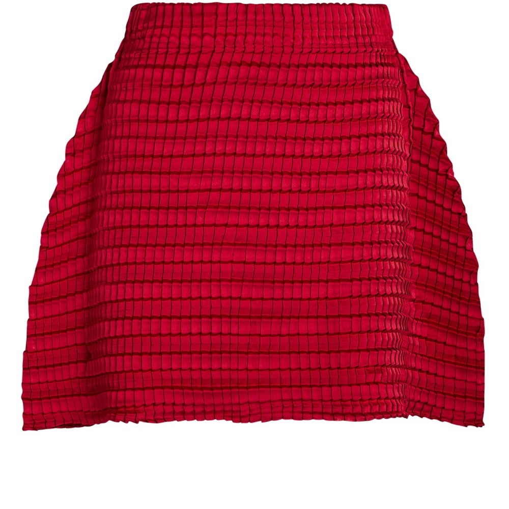SID NEIGUM DOUBLE PLEATED MINI SKIRT Red Valentine’s Day Vacation Date Look